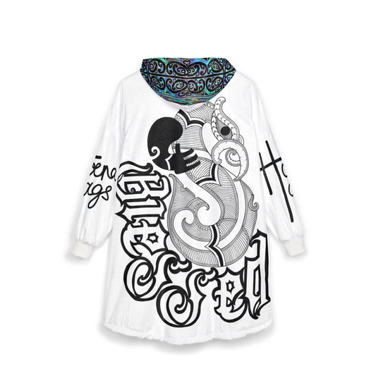 HOERA TAGS MANAIA OODIE - PAUA KŌWHAIWHAI HOOD