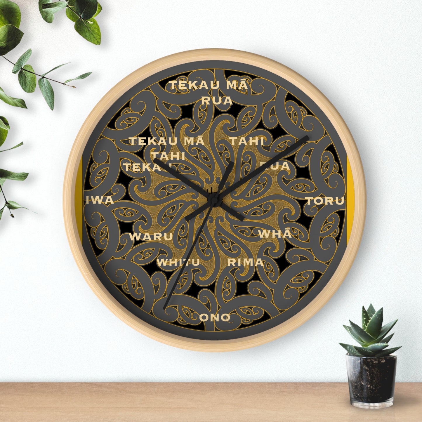 Māori Kirituhi Wall Clock